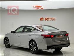 نیسان ئەلتیما